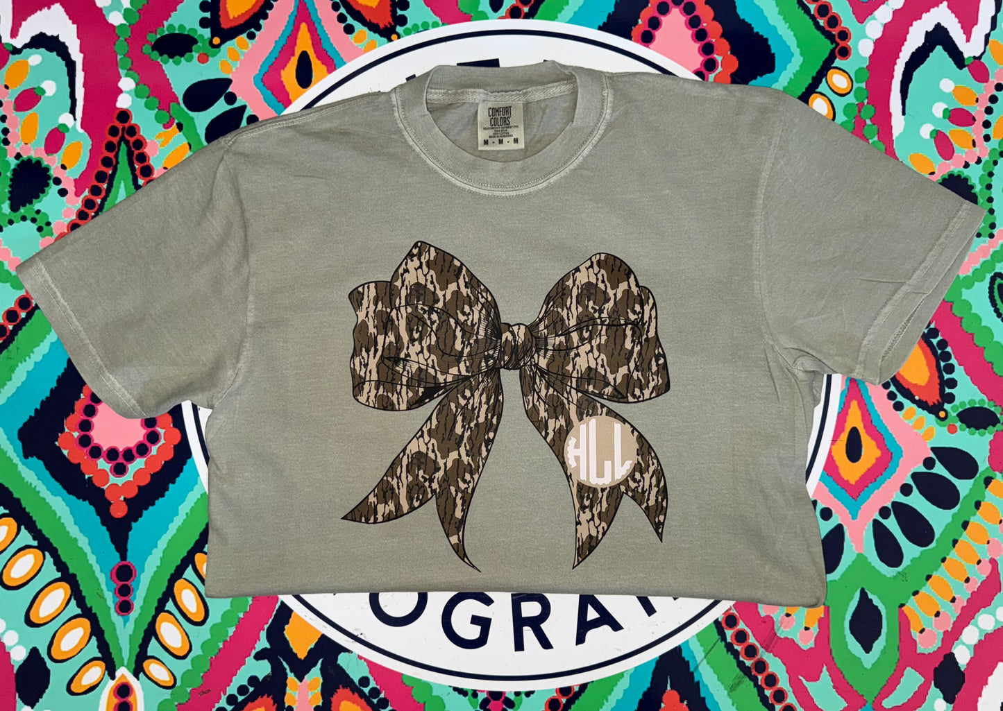 Personalized camo bow